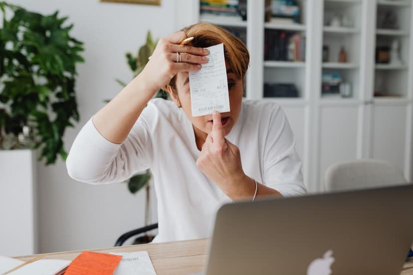 Cara Bikin Invoice Profesional untuk Freelancer: Format yang Benar dan Tips Agar Dibayar Tepat Waktu